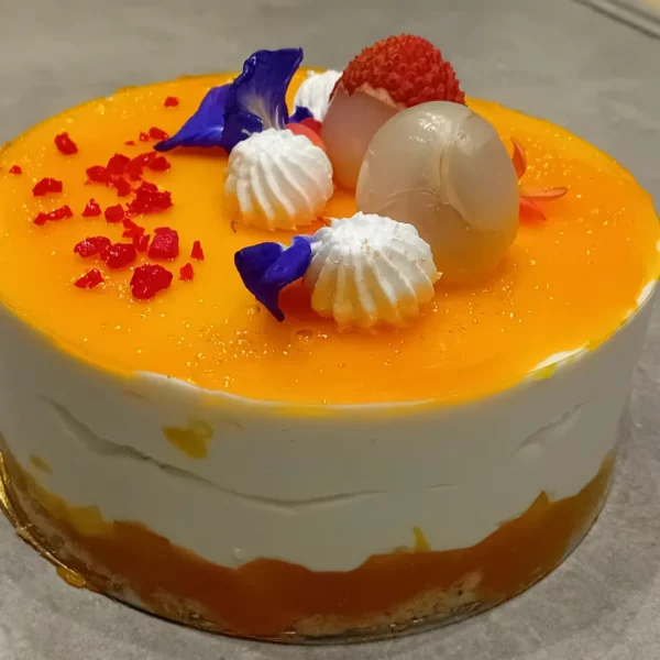 L'entremet de saison mousse letchi lactée